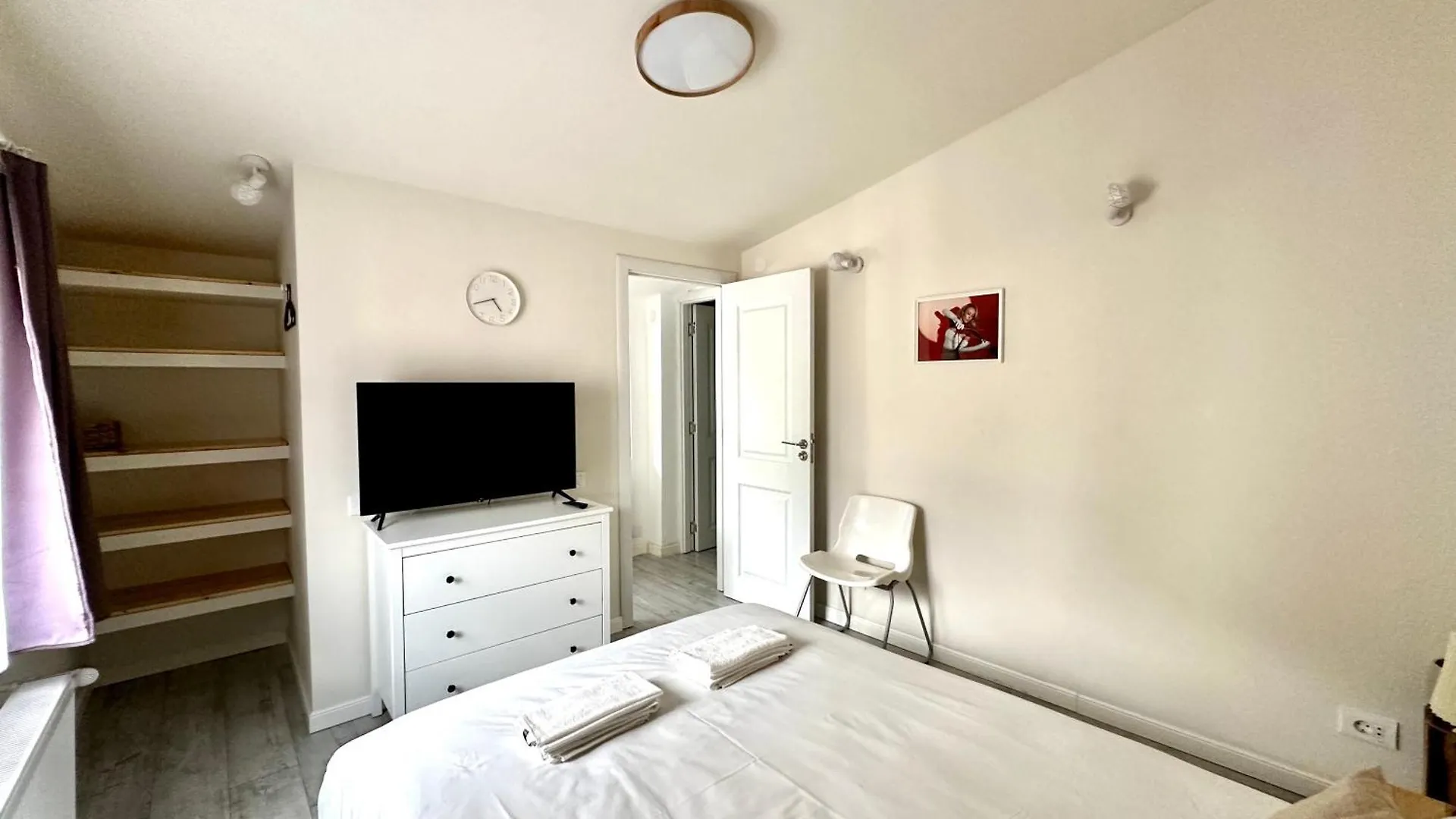 Interbelic House With Courtyard And Terrace Villa Bucharest